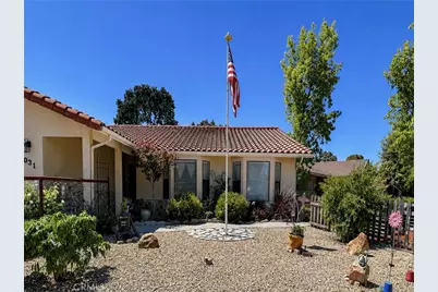 1031 Rachel, Paso Robles, CA 93446 - Photo 2