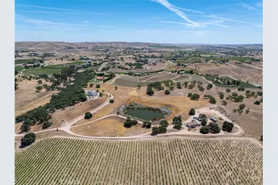 5275 Camp 8 Road, Paso Robles, CA 93446 - Photo 16