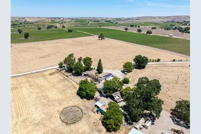 5275 Camp 8 Road, Paso Robles, CA 93446 - Photo 6