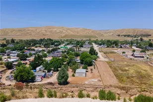 370 Cholame St, Shandon, CA 93461 - Photo 28