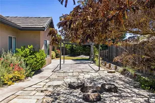 1802 Terrabella Ct, Paso Robles, CA 93446 - Photo 18