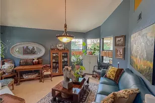 613 Berwick St, Bakersfield, CA 93311 - Photo 6