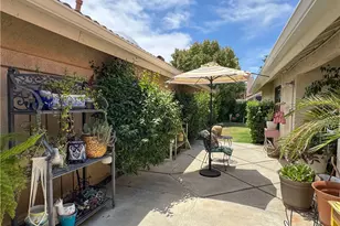 613 Berwick St, Bakersfield, CA 93311 - Photo 40