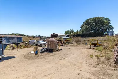 5740 Forked Horn, Paso Robles, CA 93446 - Photo 32