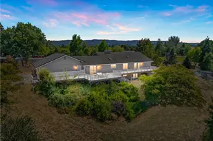 164 Helgren Ct, Templeton, CA 93465 - Photo 2