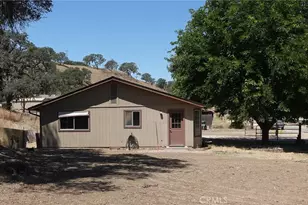 7950 Blue Moon Rd, Paso Robles, CA 93446 - Photo 16