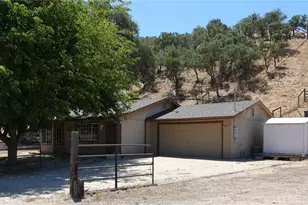 7950 Blue Moon Rd, Paso Robles, CA 93446 - Photo 2