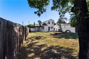 2131 1st, Bakersfield, CA 93304 - Photo 28