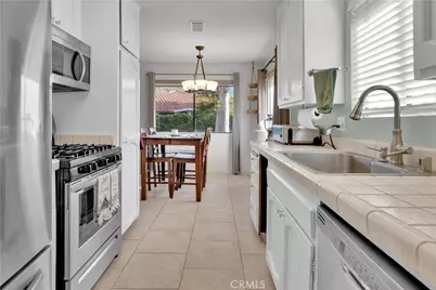139 Flag, Paso Robles, CA 93446 - Photo 6