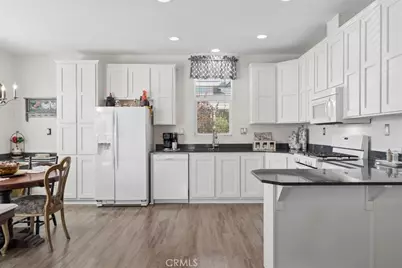1247 Camino Del Robles #24, Atascadero, CA 93422 - Photo 12