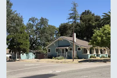 1844 Vine, Paso Robles, CA 93446 - Photo 2