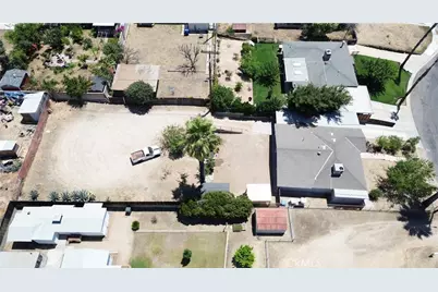 1610 Cunha, Bakersfield, CA 93305 - Photo 48