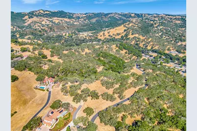 6452 Alta Pradera, Atascadero, CA 93422 - Photo 4
