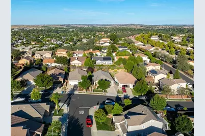 1754 Brahma, Paso Robles, CA 93446 - Photo 36