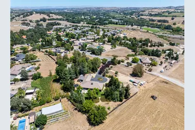 1380 Shane, Templeton, CA 93465 - Photo 54