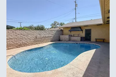 1504 El Toro, Bakersfield, CA 93304 - Photo 2