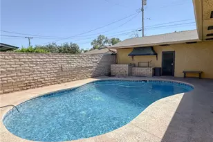 1504 El Toro, Bakersfield, CA 93304 - Photo 2