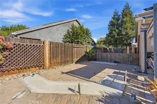10112 Cranberry Isle, Bakersfield, CA 93314 - Photo 46