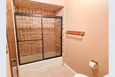 2200 El Portal Drive #9, Bakersfield, CA 93309 - Photo 34