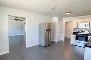 2001 Di Giorgio, Bakersfield, CA 93307 - Photo 20
