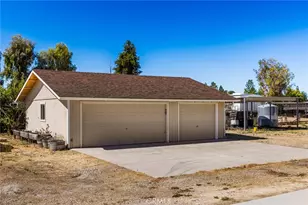 5955 Whispering Oaks Way, Paso Robles, CA 93446 - Photo 2