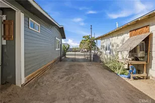 1043 Wood St, Taft, CA 93268 - Photo 34