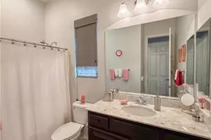 9809 Naples, Bakersfield, CA 93306 - Photo 8