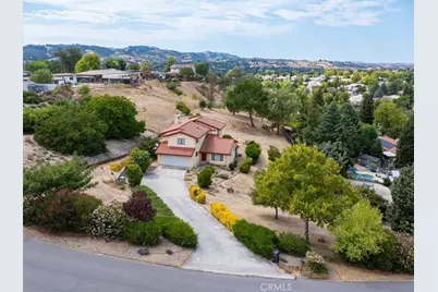 815 Jackson, Paso Robles, CA 93446 - Photo 2