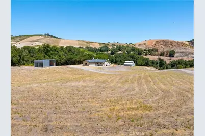 255 Narnia Road, Paso Robles, CA 93446 - Photo 28