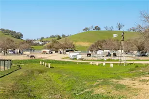 2225 Holly Dr, Paso Robles, CA 93446 - Photo 70