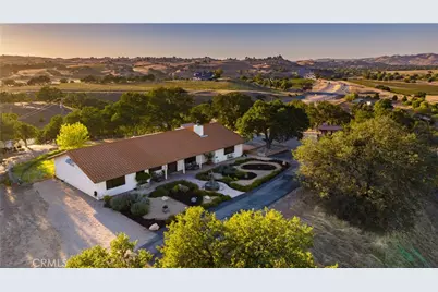 7485 Monterey, Paso Robles, CA 93446 - Photo 1