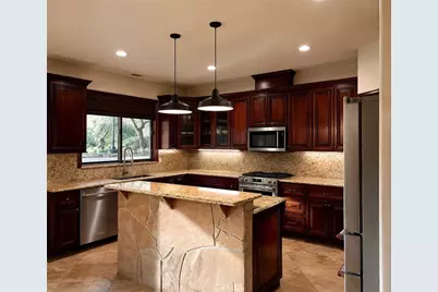 3635 Lakeside Village, Paso Robles, CA 93446 - Photo 2
