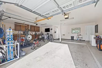 6001 Friedson Court, Bakersfield, CA 93306 - Photo 38