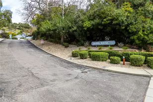 44 Sombrilla Ct, Atascadero, CA 93422 - Photo 2