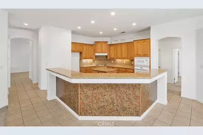 13417 Hinault Drive, Bakersfield, CA 93314 - Photo 12