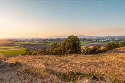 4 Castle Bluff Road, Arroyo Grande, CA 93420 - Photo 2