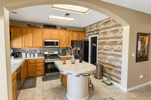 11107 Snowcreek Falls, Bakersfield, CA 93312 - Photo 10