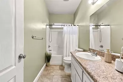 402 Dagenham Court, Bakersfield, CA 93307 - Photo 22