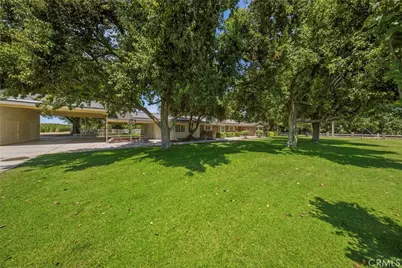 5300 Shafter Road, Bakersfield, CA 93313 - Photo 6