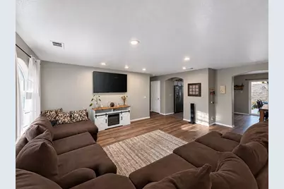 2175 Avenida Manzana, Atascadero, CA 93422 - Photo 4