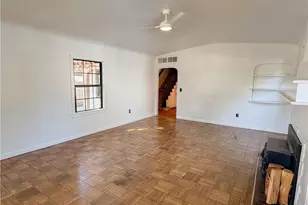 159 A St, Bakersfield, CA 93304 - Photo 10