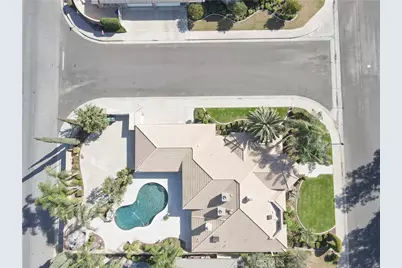 7808 Jill Jean Avenue, Bakersfield, CA 93308 - Photo 46