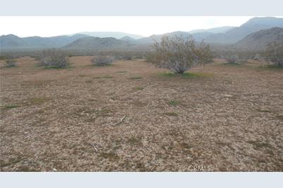 34558 Cattleman, Lucerne Valley, CA 92635 - Photo 1