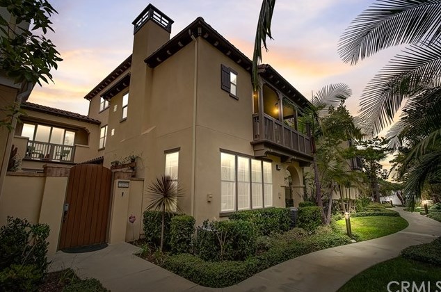 21409 Abigail Ln, Huntington Beach, CA 92646-6943