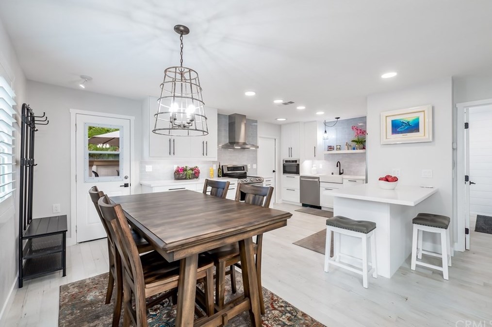3284 San Amadeo, Laguna Beach, CA 92637-8408