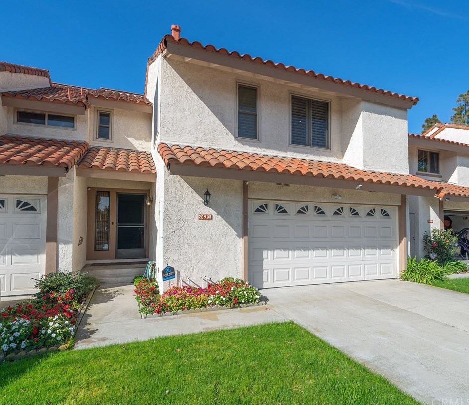 20905 Sailmaker Cir, Huntington Beach, CA 92648-5272