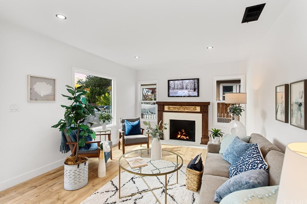 2793 Estara Ave, Los Angeles CA  90065-2227 exterior