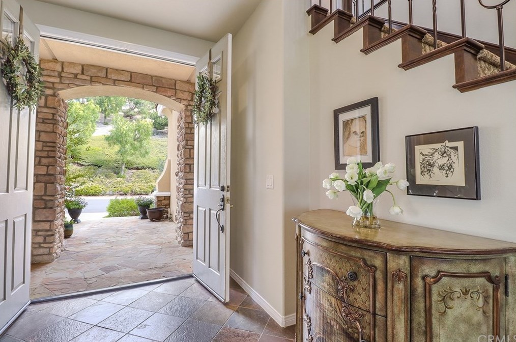 31 Sprucewood, Laguna Beach, CA 92656-2117