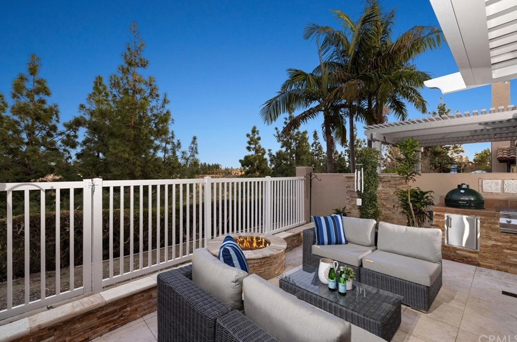 34 Mayfair, Laguna Beach, CA 92656-2851