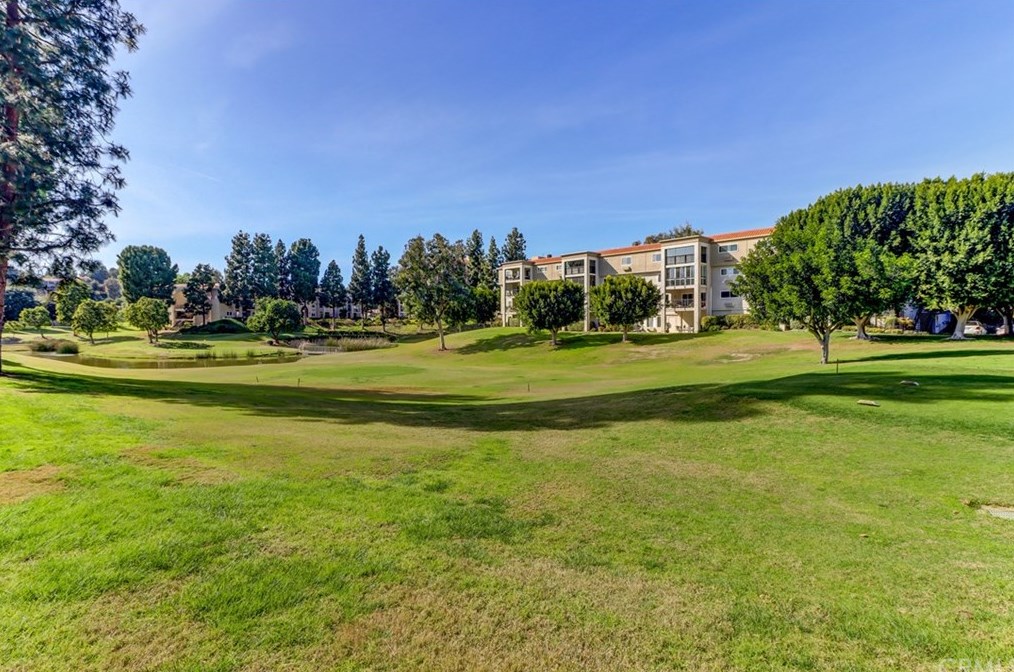 5518 Paseo Del Lago, Laguna Beach CA  92637-2652 exterior
